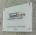 Schilder Mnchen | Firmenschild PLEXIGLAS® milchwei